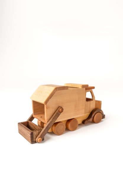 Rory's Wooden Recycling Truck