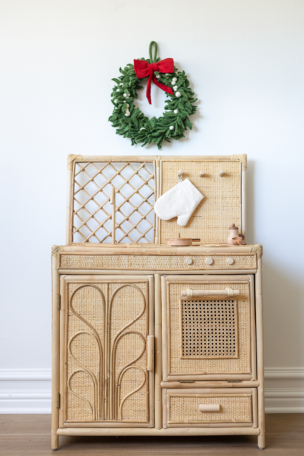 Hope Rattan Kitchenette