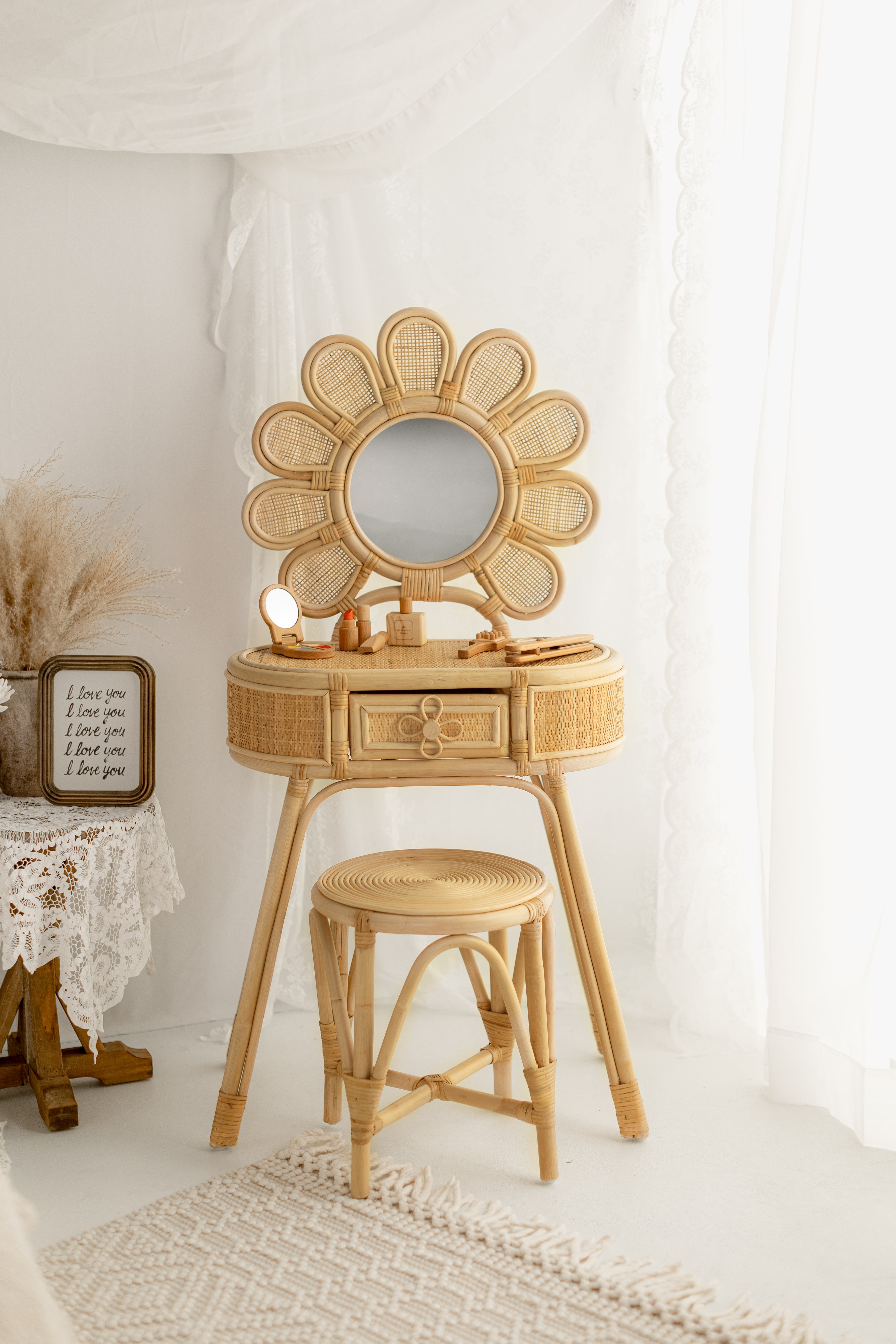 Big lots childrens vanity best sale