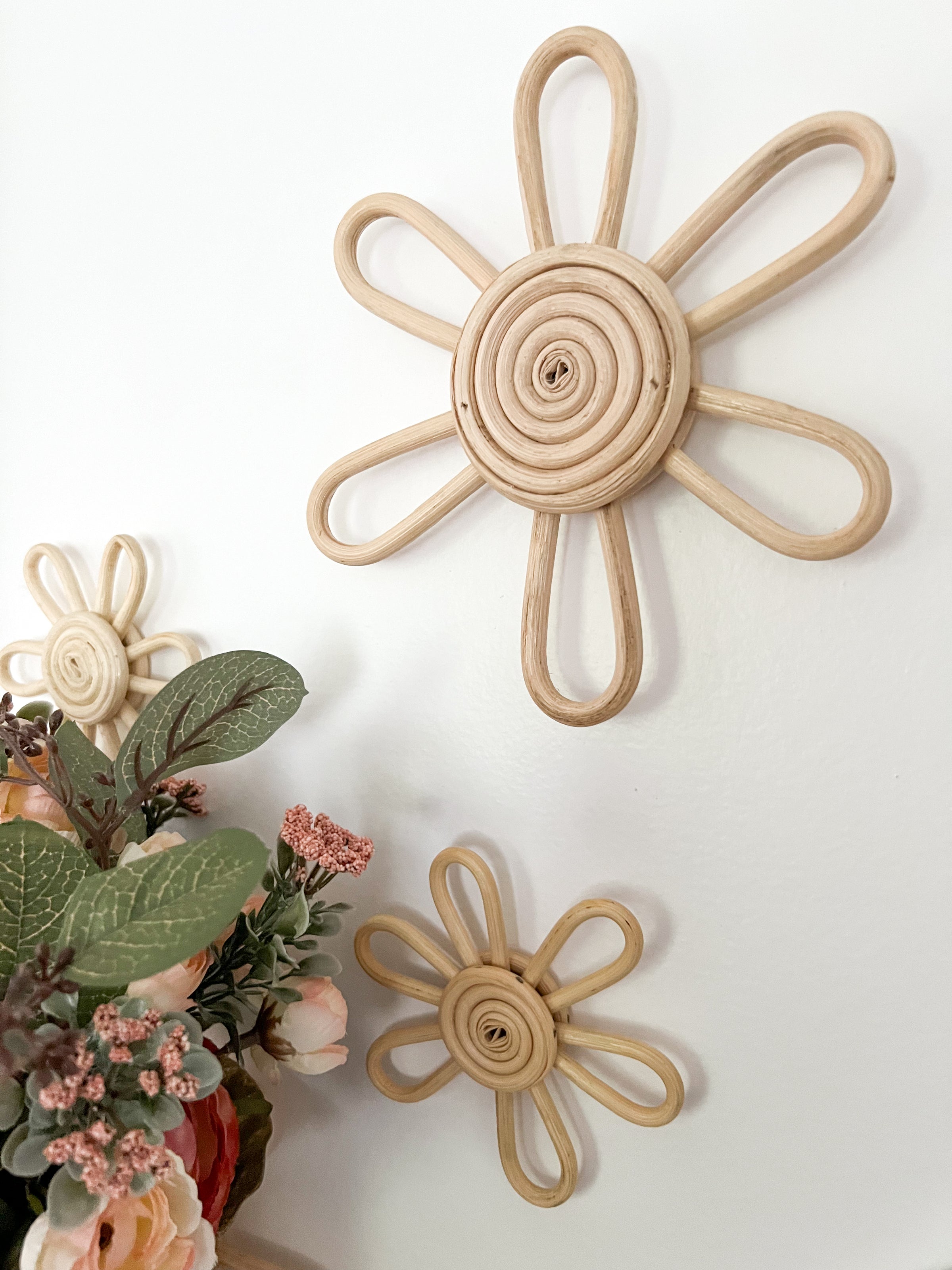 Fresh Flower Wall Decor 4 pc