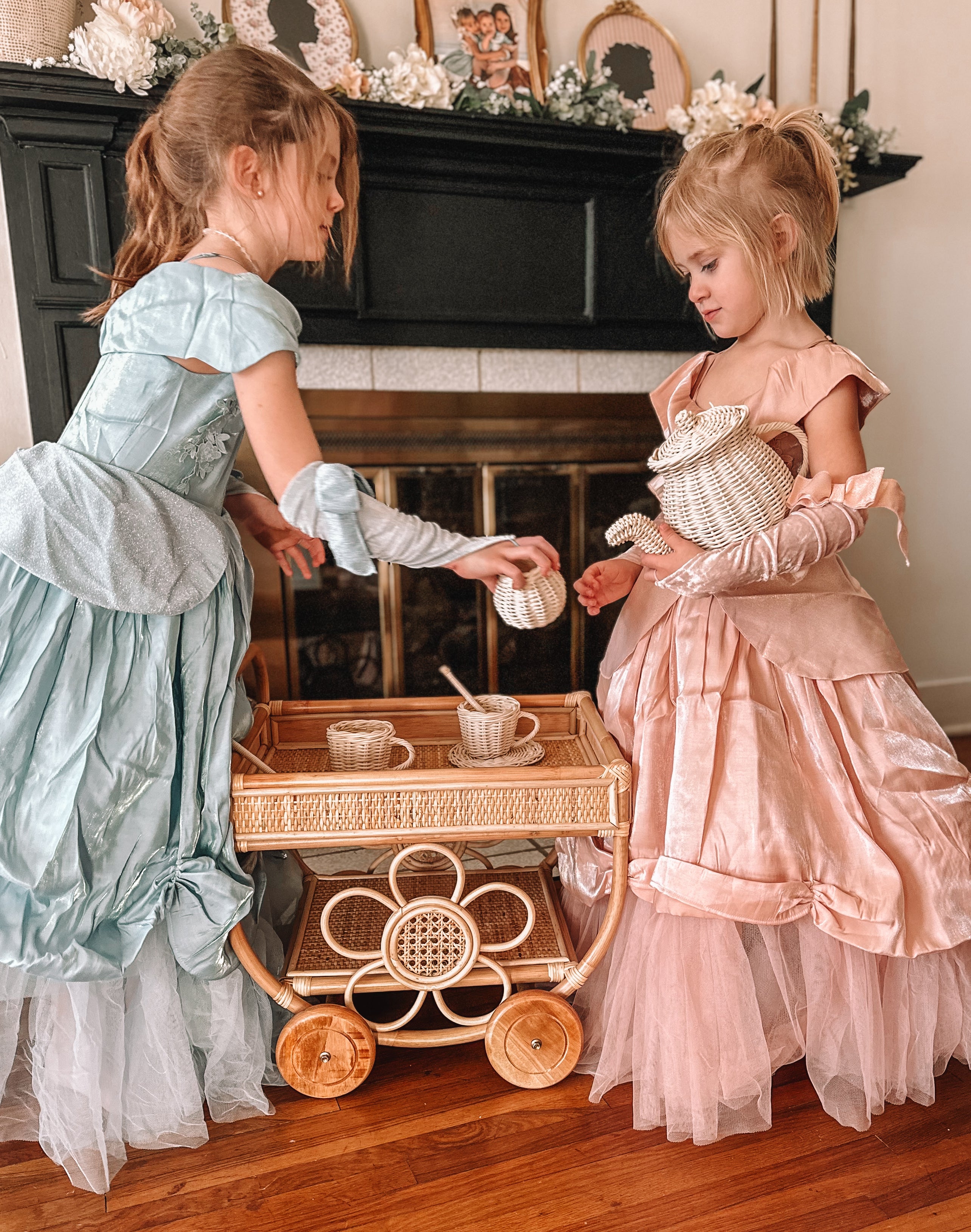 Girls sales tea cart